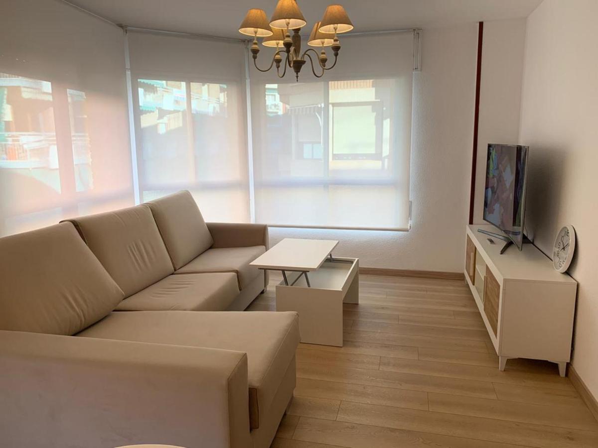 Acogedor Y Espacioso Apartamento En Alicante Appartement Buitenkant foto