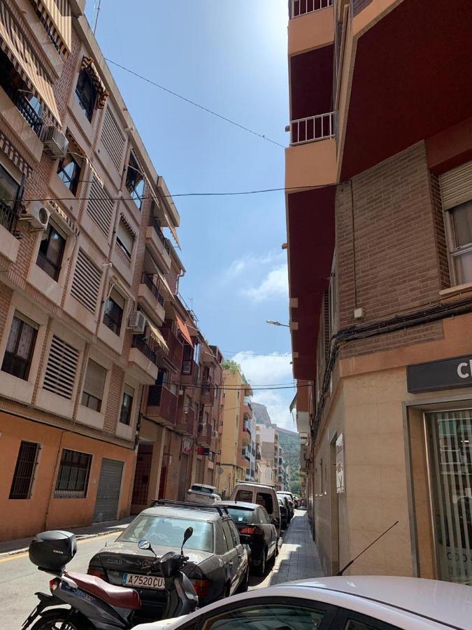 Acogedor Y Espacioso Apartamento En Alicante Appartement Buitenkant foto
