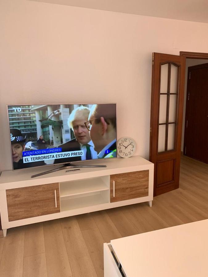 Acogedor Y Espacioso Apartamento En Alicante Appartement Buitenkant foto