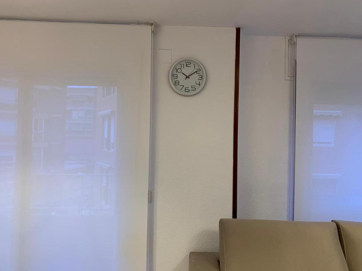 Acogedor Y Espacioso Apartamento En Alicante Appartement Buitenkant foto